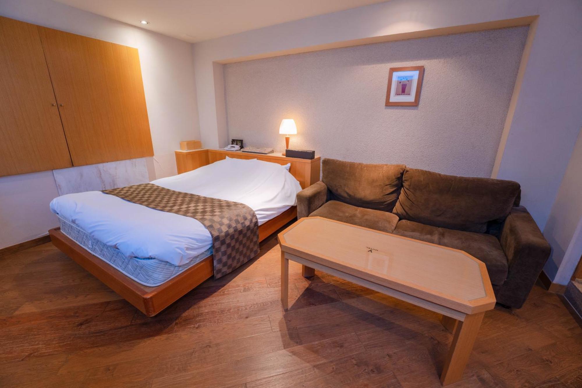 Eight Prince Hotel -Adult Only- Tokorozawa Zewnętrze zdjęcie