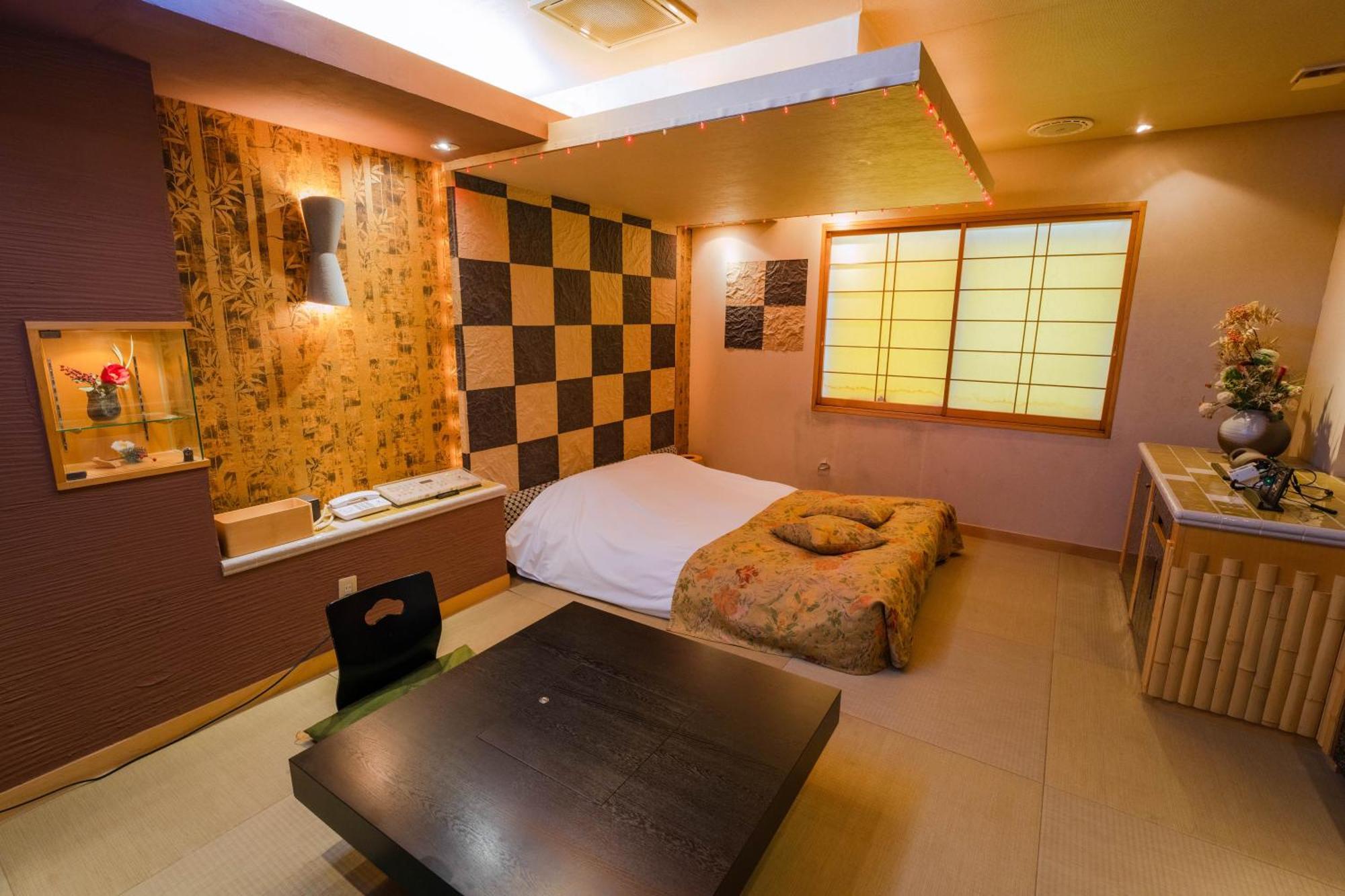 Eight Prince Hotel -Adult Only- Tokorozawa Zewnętrze zdjęcie